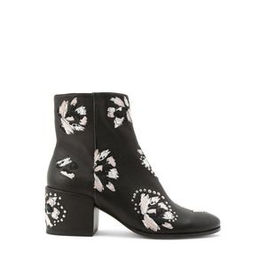 DOLCE VITA 8.5 Mollie Embroidered Studded Bootie